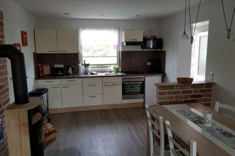 Groß Zicker Ferienwohnung Fiene מראה חיצוני תמונה